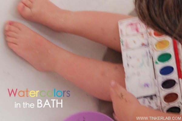 Keeping Toddlers Busy - watercolor bath idea