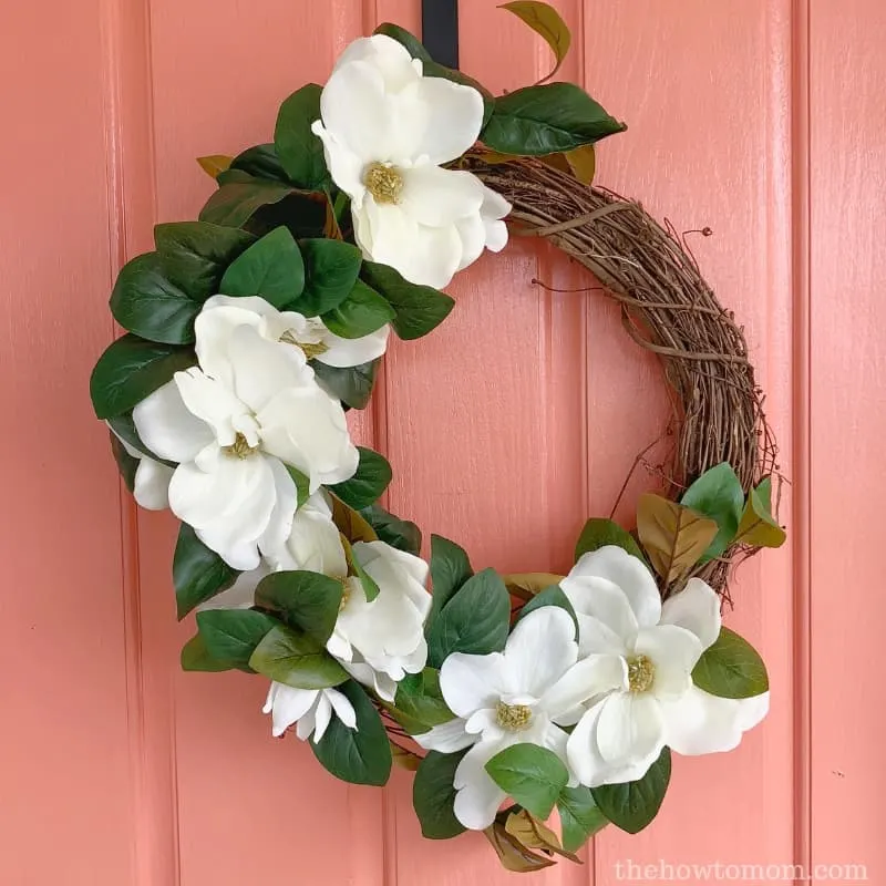 Southern Magnolia Wreath DIY