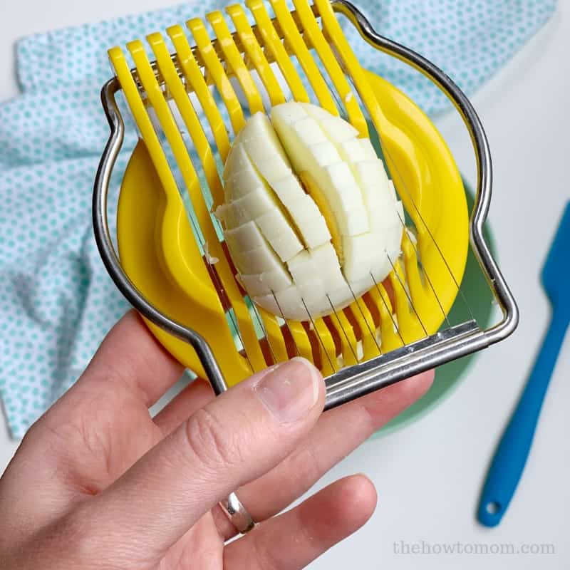 The easiest way to cut eggs for egg salad sandwiches!