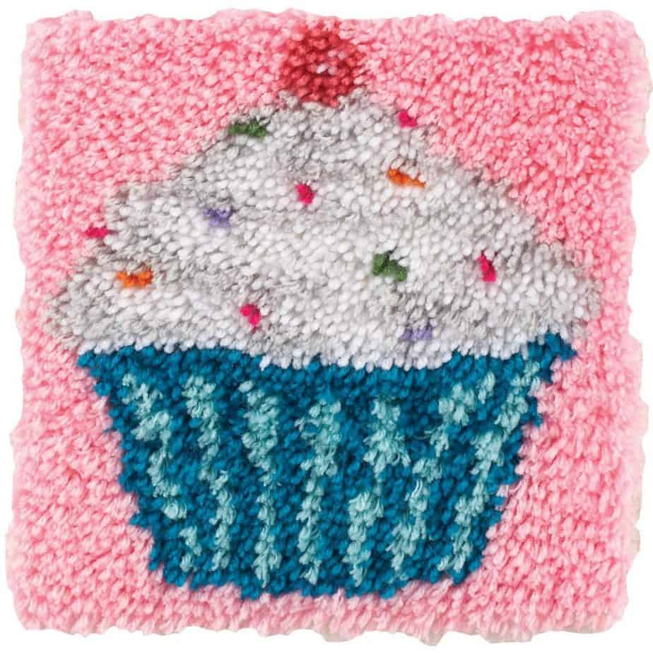 Gift Ideas for Crafty Girls - Cupcake Yarn Hook Kit