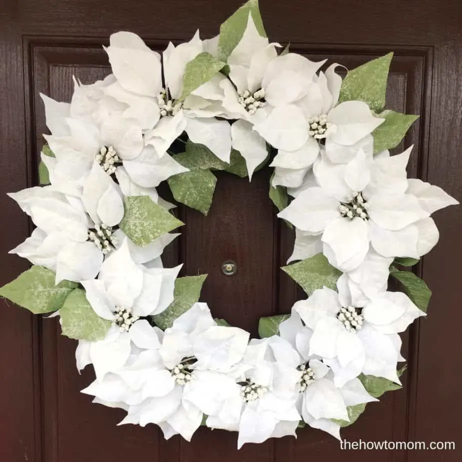 Gorgeous modern poinsettia wreath DIY