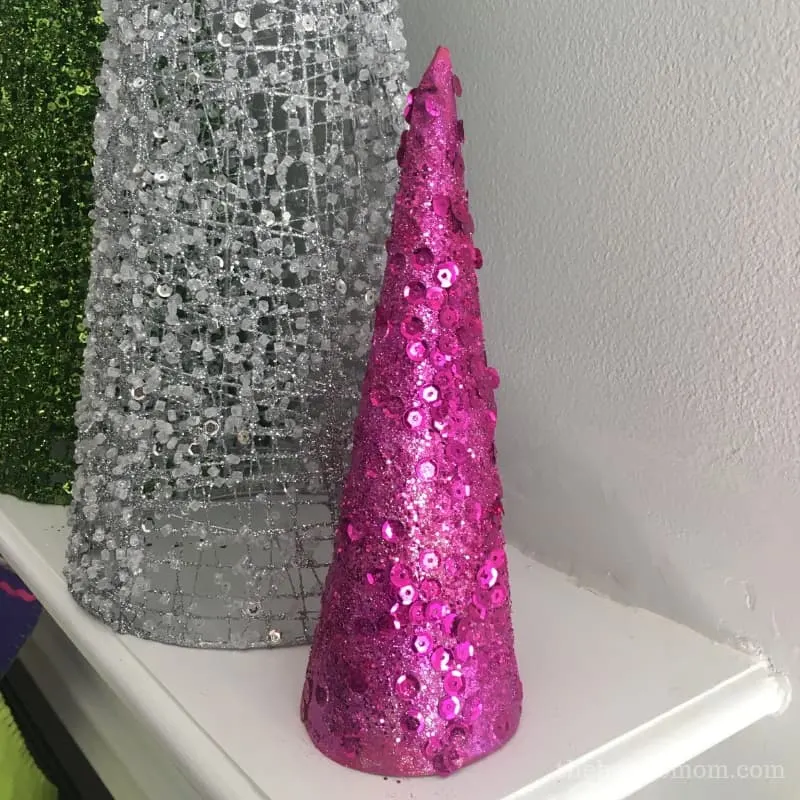 How to make easy glittery Christmas Tree Cones