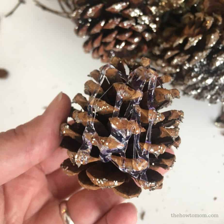 How to Make a Pinecone Wreath using Hot Glue