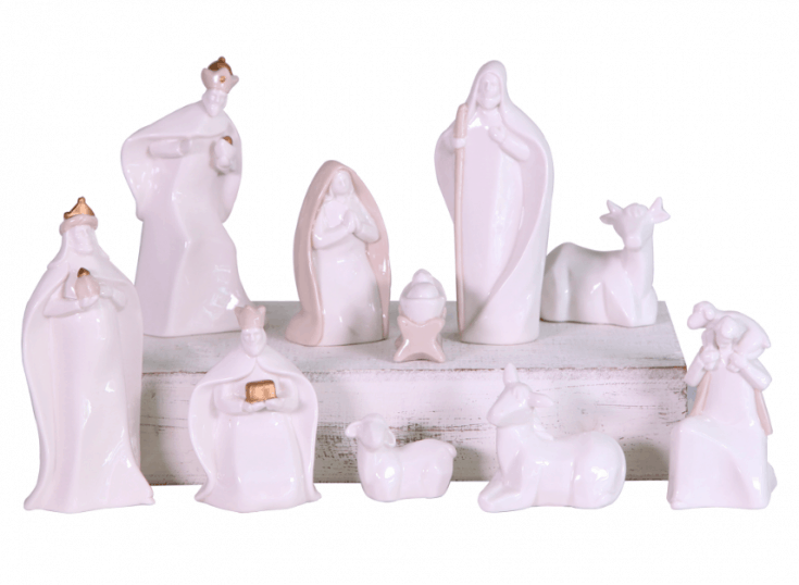 20+ and Modern Nativity Sets • The How To Mom