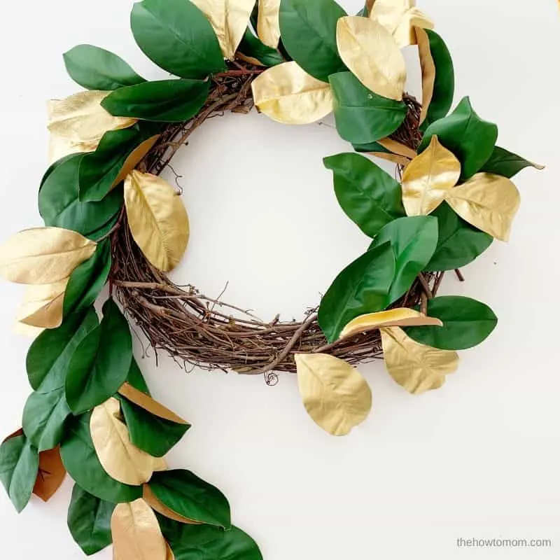 christmas magnolia wreath