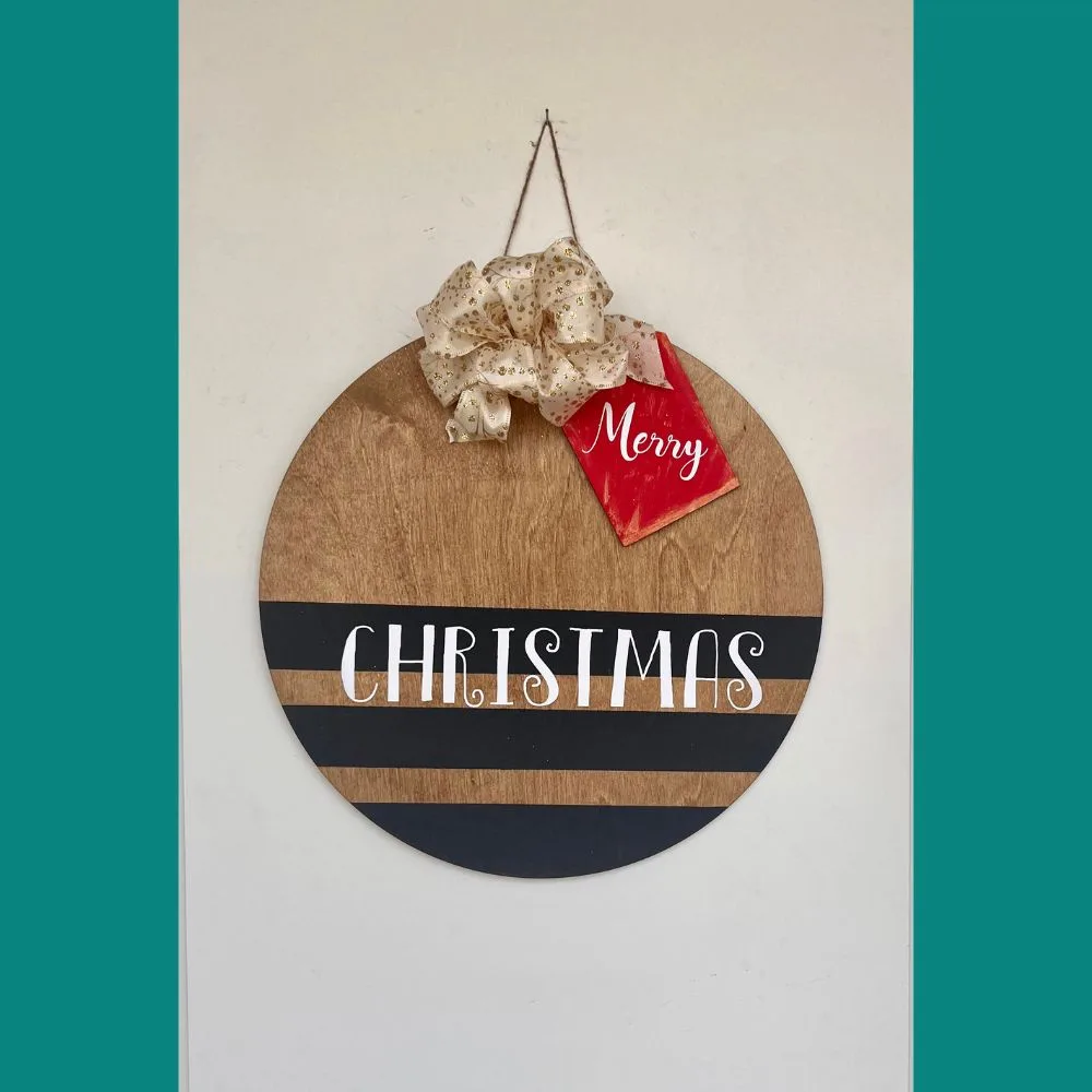 Wooden Christmas Wall Hanging Craft Project